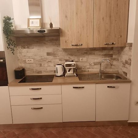 Old Town Rab Studio Apartment Rab Town Bagian luar foto