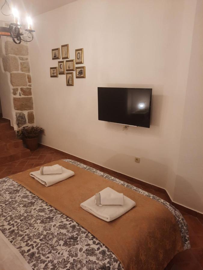 Old Town Rab Studio Apartment Rab Town Bagian luar foto