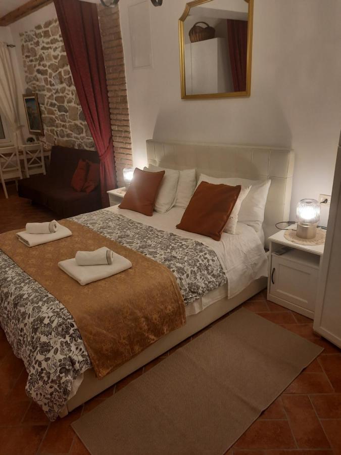Old Town Rab Studio Apartment Rab Town Bagian luar foto